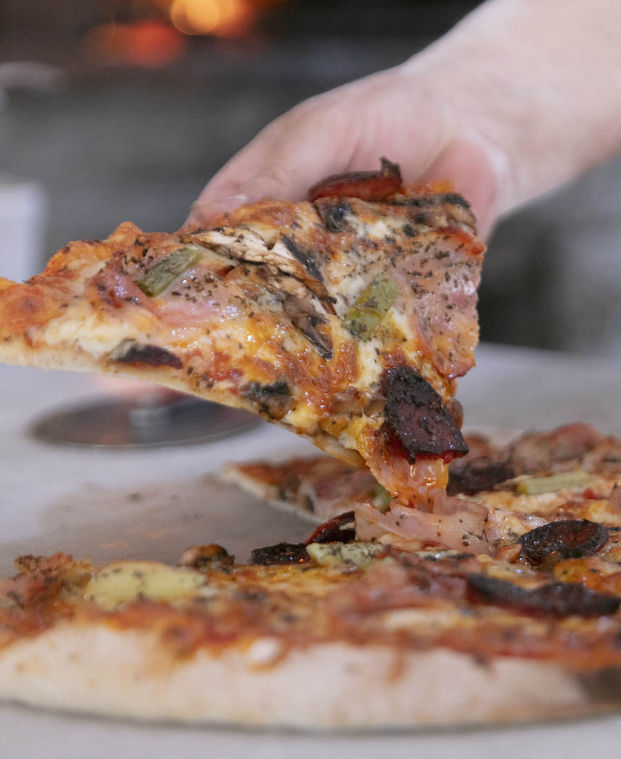 Pizzas, pastas y mucho más solo en Restaurante SPIAGGIA Playa de Gandia