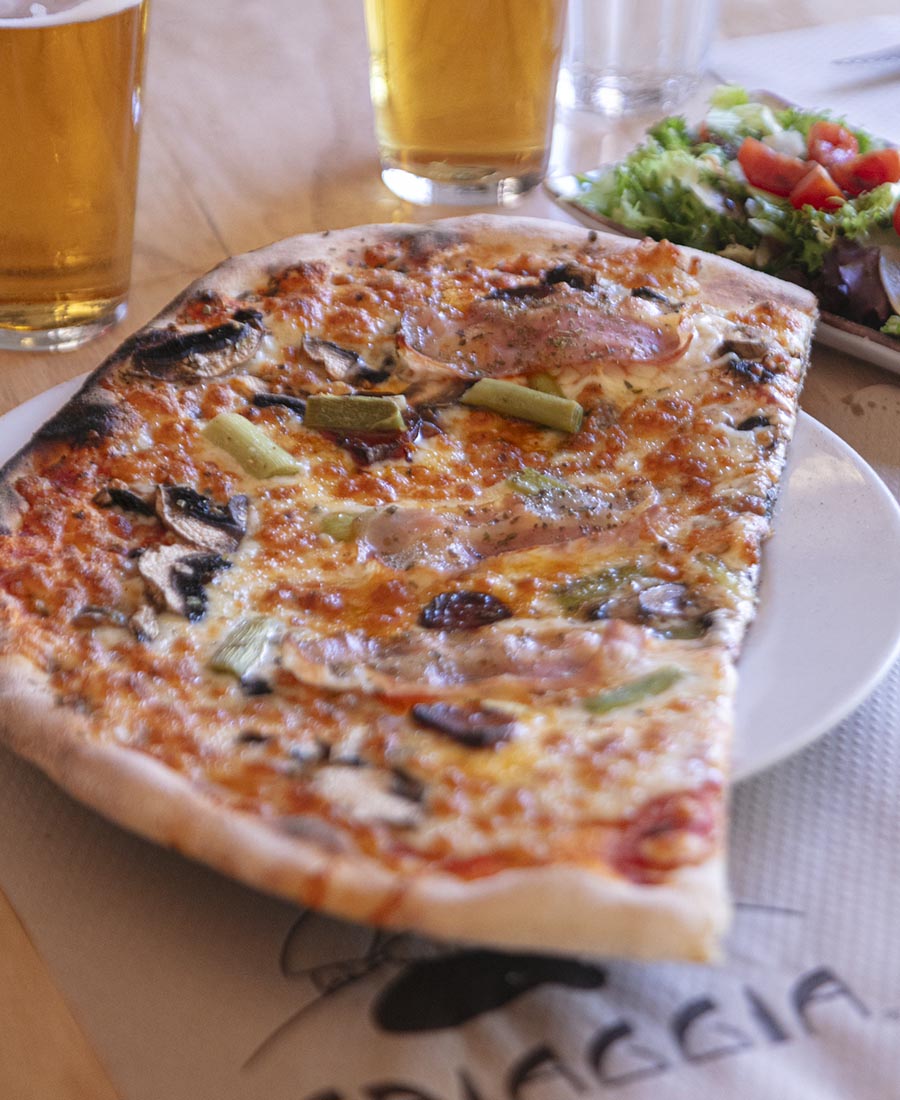 Pizzas, pastas y mucho más solo en Restaurante SPIAGGIA Playa de Gandia